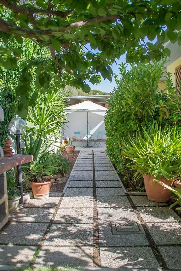 Casa D'Amare - A 600 Mt Dalla Spiaggia Follonica
