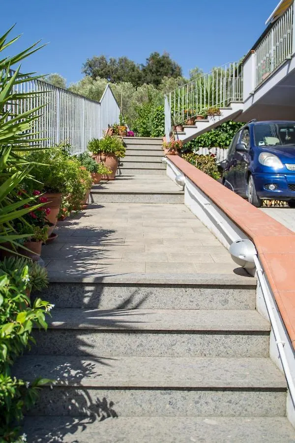 Casa D'Amare - A 600 Mt Dalla Spiaggia Follonica