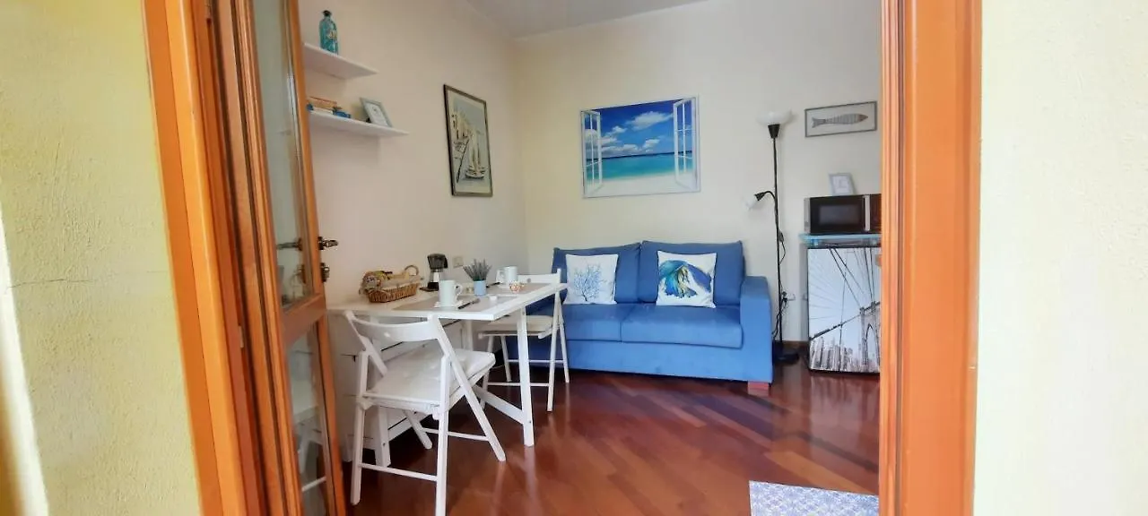 Casa D'Amare - A 600 Mt Dalla Spiaggia Follonica 0*,